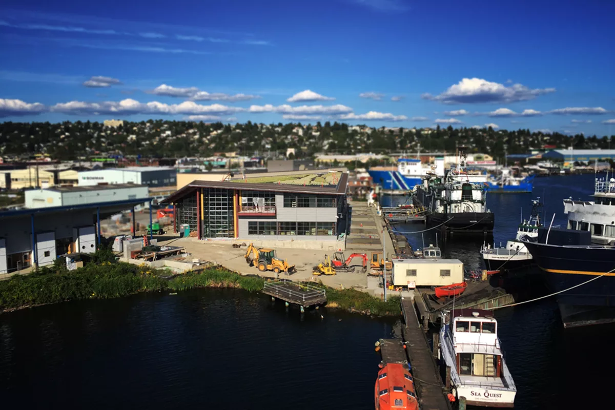 LiveRoof® Curved Green Roof Tops Seattle Maritime Academy’s New Building, Protects Water Quality